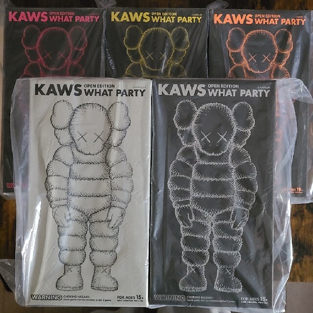 MEDICOM TOY(メディコムトイ)のKAWS What Party Figure 5体セット エンタメ/ホビーのフィギュア(その他)の商品写真