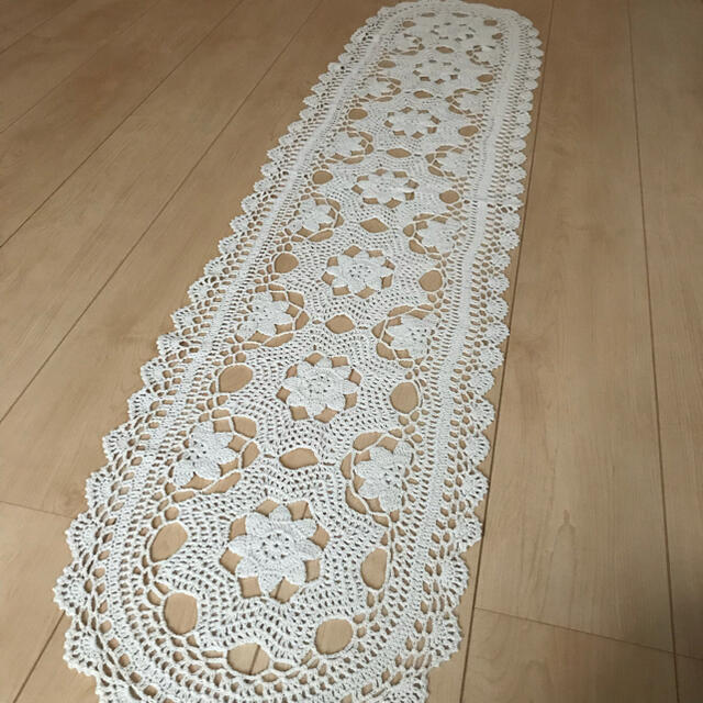 ドイリー レース編み テーブルクロス ピアノカバーマルチカバー31*150cm