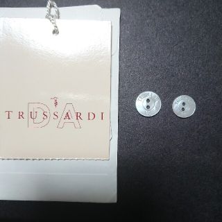 トラサルディ(Trussardi)のトラサルディ   ボタン2個(各種パーツ)