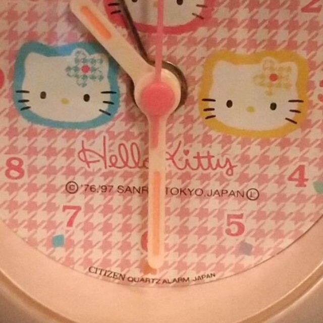 サンリオ - ハロ-キティ 目覚まし時計タマゴ型の通販 by 木っ月 サンリオ - ハロ-キティ 目覚まし時計タマゴ型の通販 by 木っ月
