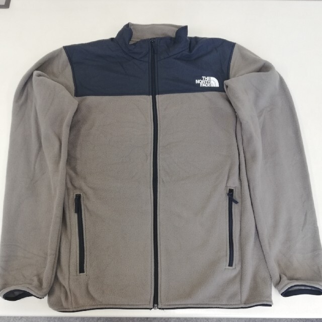 THE NORTH FACE(ザノースフェイス)のノースフェイス マウンテンバーサマイクロジャケット NL71904　Lサイズ メンズのトップス(その他)の商品写真