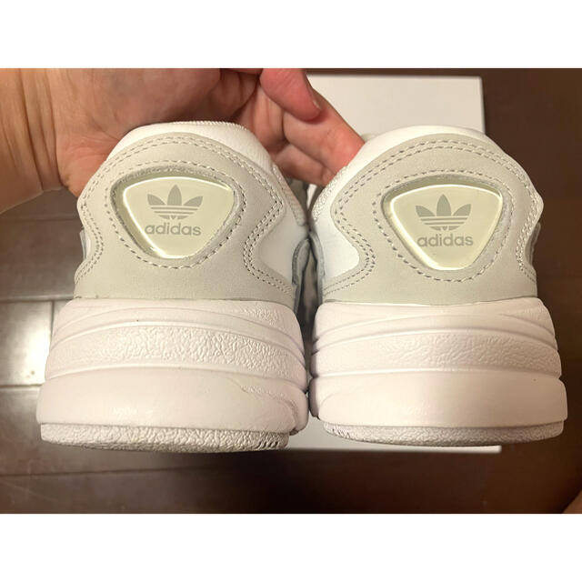 【美品】adidas＊ファルコン23cm 3