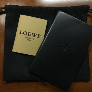 ロエベ(LOEWE)のレア物！LOEWE×Vogueミニノート(ノート/メモ帳/ふせん)