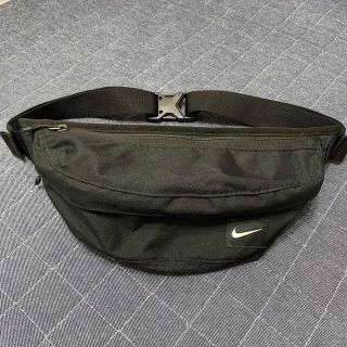 ナイキ(NIKE)のRkyさま　専用　　NIKE ボディバッグ(ボディバッグ/ウエストポーチ)