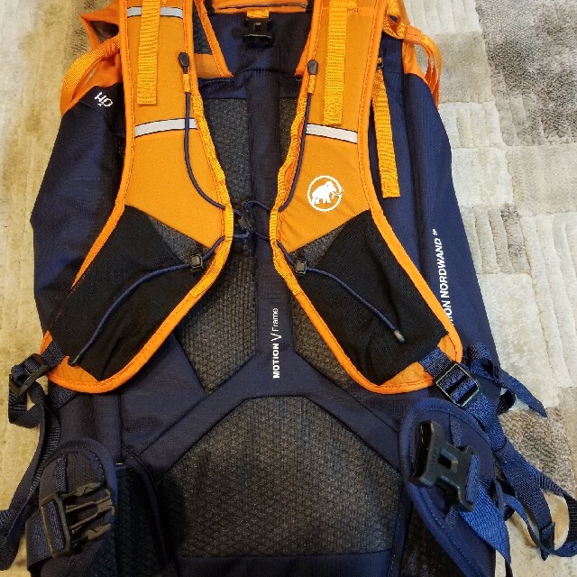 Mammut(マムート)のLihhtwave様専用  Mammut トリオン ノードワンド 38L スポーツ/アウトドアのアウトドア(登山用品)の商品写真