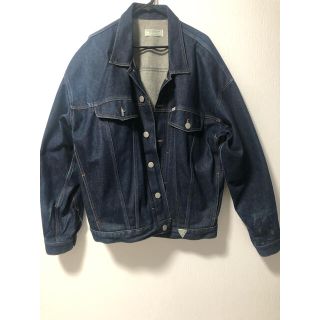 ゲス(GUESS)のGUESS ビックシルエットデニムジャケット(Gジャン/デニムジャケット)