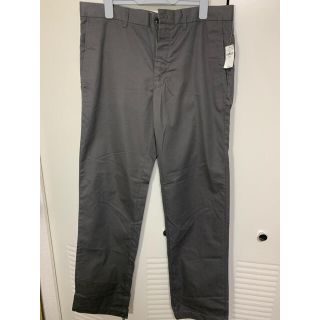 ギャップ(GAP)の【新品未使用】チノパン GAP REGULAR FIT タグ付(チノパン)