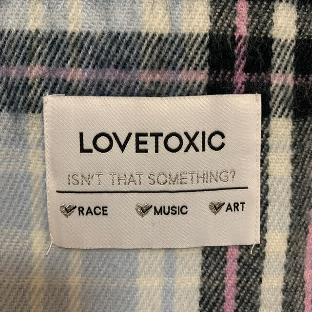 lovetoxic(ラブトキシック)のLOVETOXIC⭐︎マフラー キッズ/ベビー/マタニティのこども用ファッション小物(マフラー/ストール)の商品写真