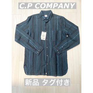 シーピーカンパニー(C.P. Company)の【C.P. Company】新品 総柄シャツ(シャツ)