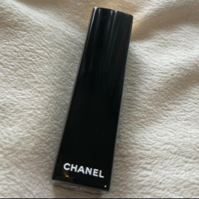 CHANEL(シャネル)のCHANEL ルージュアリュール リップスティック 限定色637 コスメ/美容のベースメイク/化粧品(口紅)の商品写真