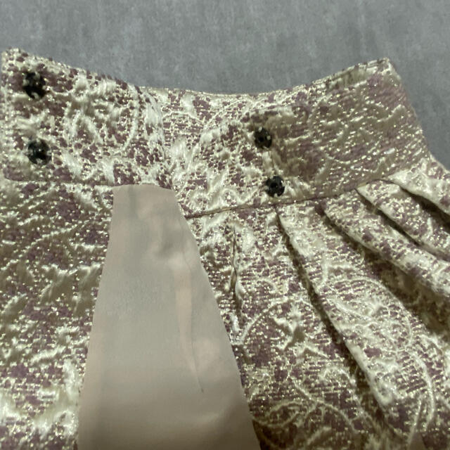 Christian Dior(クリスチャンディオール)の【チャミ様専用】クリスチャンディオール　スカート　ウール　シルク　DIOR レディースのスカート(ひざ丈スカート)の商品写真