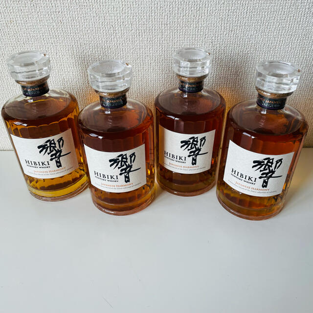 送料無料】響 ジャパニーズハーモニー 700ml 4本セット www