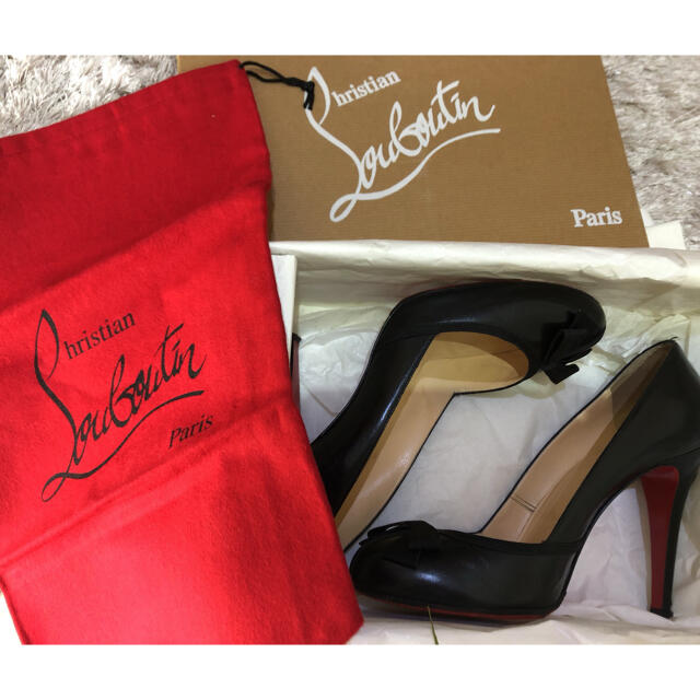 Christian Louboutin(クリスチャンルブタン)のクリスチャンルブタン　パンプス　37★ レディースの靴/シューズ(ハイヒール/パンプス)の商品写真