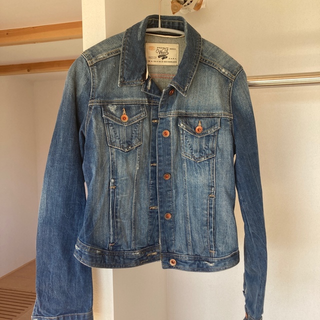 ZARA(ザラ)のデニムウェア　ZARA レディースのジャケット/アウター(ライダースジャケット)の商品写真