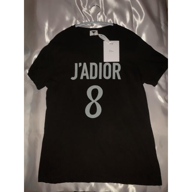 J'ADIOR 8 Tシャツ