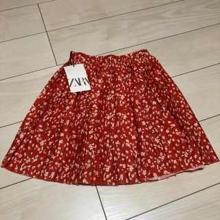 ザラ(ZARA)のZARA プリーツスカート　未使用　新品(スカート)