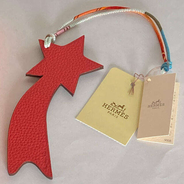 新品☆エルメスHERMES petit h プティアッシュ　チャームキーホルダー