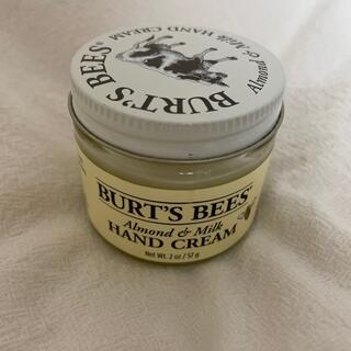 バーツビーズ(BURT'S BEES)のburt's bees ハンド　クリーム　アーモンド　ミルク(ハンドクリーム)