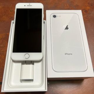 アップル(Apple)の週末値下げ　iphone8 64GB ホワイト　 SIMフリー(スマートフォン本体)