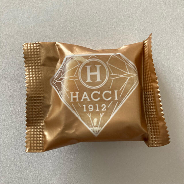 HACCI(ハッチ)の【新品未使用】 HACCHIハニーソープ  はちみつ洗顔石鹸 コスメ/美容のスキンケア/基礎化粧品(洗顔料)の商品写真