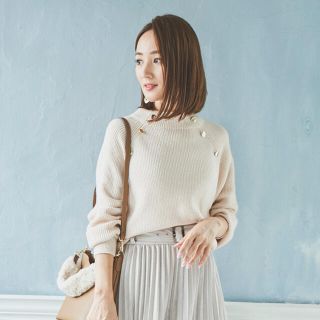 シマムラ(しまむら)のしまむら♡即完売♡星玲奈コラボ♡ボタン付きアゼプルオーバー♡ニット♡M(ニット/セーター)