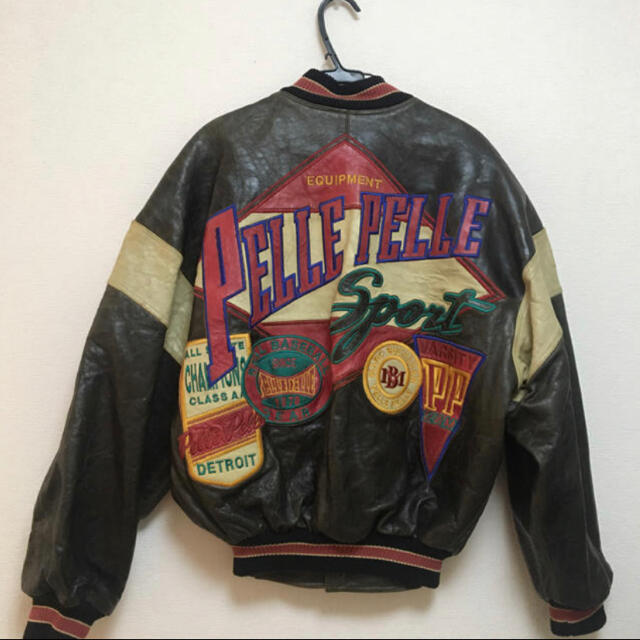 PELLE PELLE - pellepelle レザージャケット 探しています!!の通販 PELLE PELLE - pellepelle レザージャケット 探しています!!の通販
