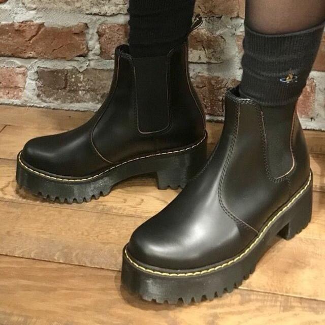 Dr.Martens(ドクターマーチン)の【専用】Dr.Martens ROMETTY UK3 厚底 チェルシー レディースの靴/シューズ(ブーツ)の商品写真