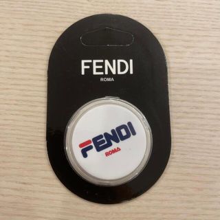 フェンディ(FENDI)の＊新品FENDI スマホグリップ＊(その他)