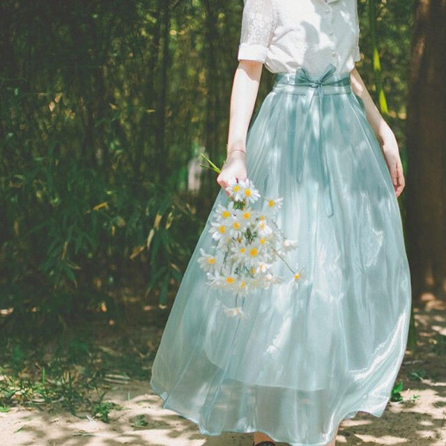 manusmachina 森の朝もや色チュールスカート レディースのスカート(ロングスカート)の商品写真