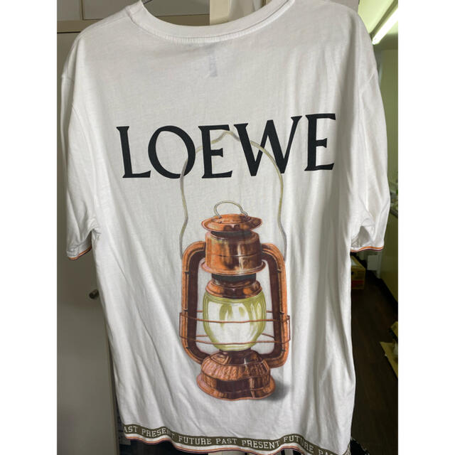 LOEWE バックプリントロゴ　Tシャツ | フリマアプリ ラクマ