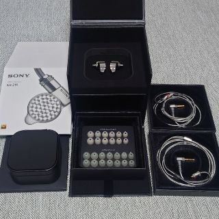 ソニー(SONY)の美品 Sony IER-Z1R(ヘッドフォン/イヤフォン)