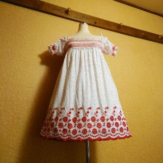 セシルマクビー(CECIL McBEE)の大きいサイズ～LL3L4L5L★赤い糸の刺繍が♡♡(ミニワンピース)