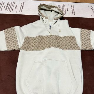 グッチ(Gucci)のgucci パーカー(パーカー)