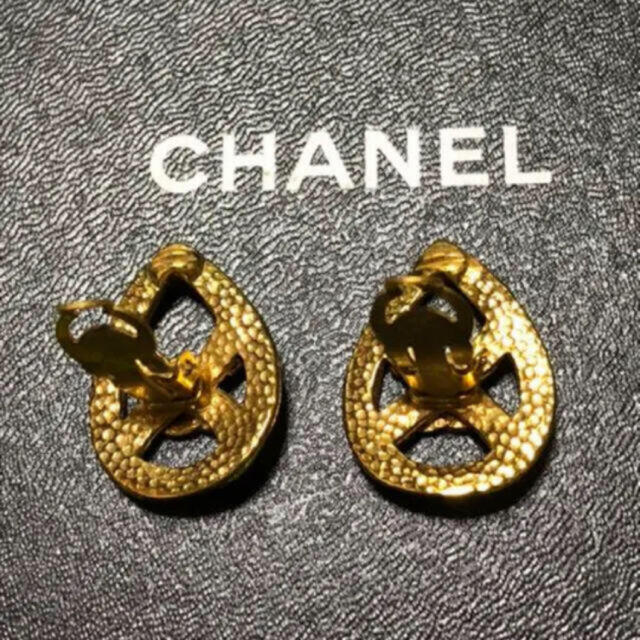 CHANEL(シャネル)のCHANEL  シャネル　ヴィンテージ　イヤリング　レア レディースのアクセサリー(イヤリング)の商品写真