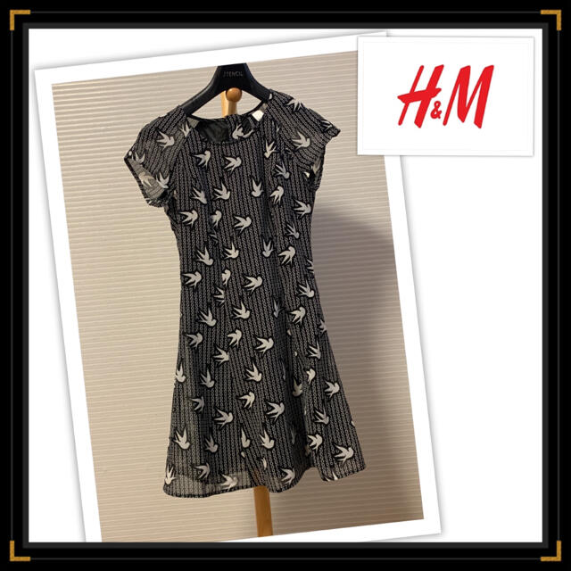 H&M(エイチアンドエム)の【新品同様】H&M パーティードレスワンピース 総柄セレモニードレス S レディースのフォーマル/ドレス(ミニドレス)の商品写真