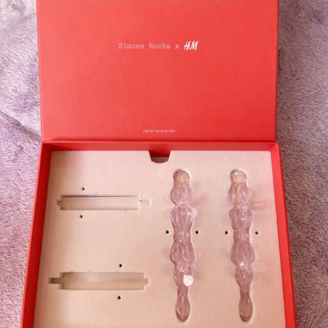ぽんず様専用*SIMONE ROCHA X H&M ピアス くらしを楽しむアイテム www