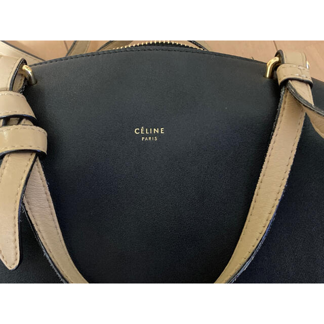 celine(セリーヌ)のkisa様専用セリーヌソフトキューブショルダー　バイカラーベージュ×ブラック レディースのバッグ(ハンドバッグ)の商品写真