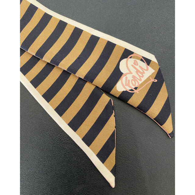FENDI ラッピー ツイリー ピーカブー バイザウェイ バンダナ FENDI ラッピー ツイリー ピーカブー バイザウェイ バンダナ