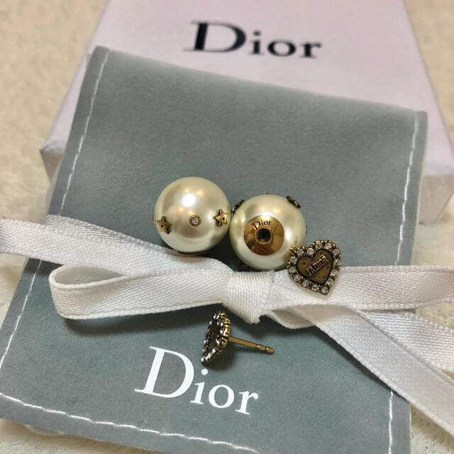 Dior(ディオール)の【美品】Dior アンティークゴールドパールピアス 正規品 レディースのアクセサリー(ピアス)の商品写真