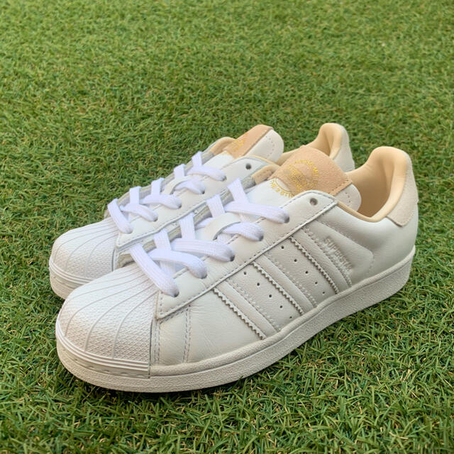 adidas(アディダス)の美品22.5adidas SUPER STARアディダス スーパースターG563 レディースの靴/シューズ(スニーカー)の商品写真