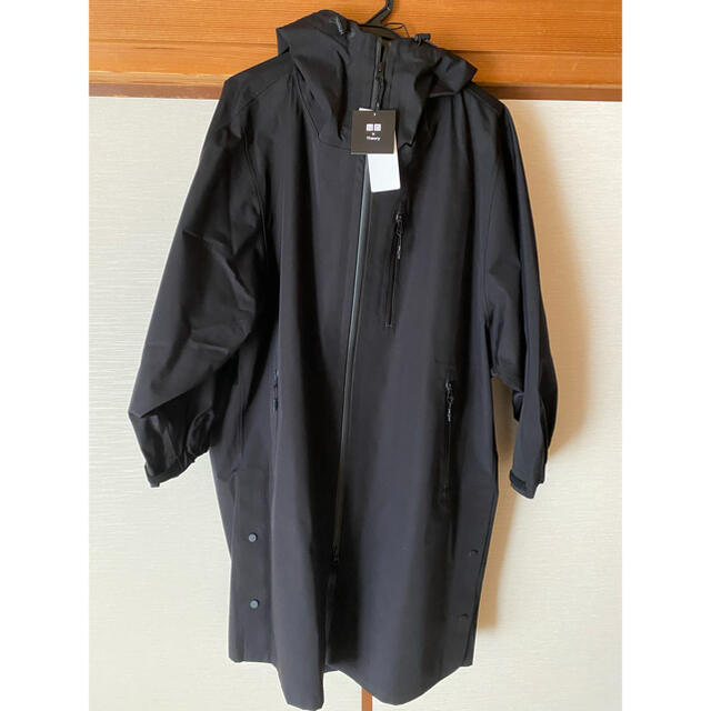 UNIQLO(ユニクロ)のユニクロ✖️セオリープロクテックコート　Mサイズ レディースのジャケット/アウター(ロングコート)の商品写真