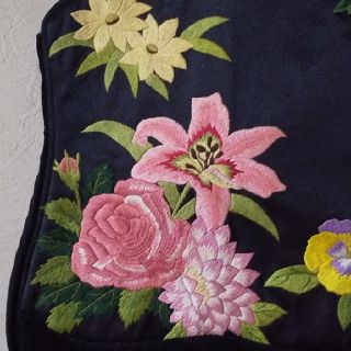 お花刺繍バッグ(ハンドバッグ)