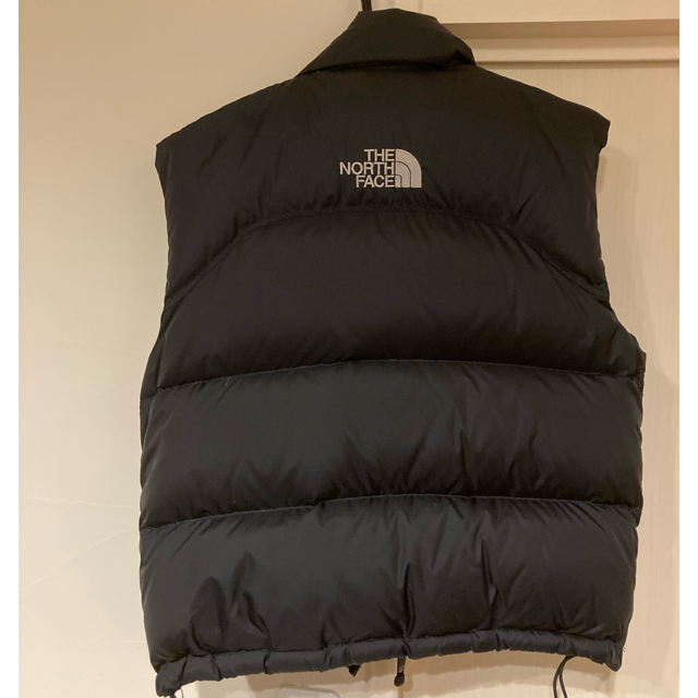 THE NORTH FACE(ザノースフェイス)のダウンベスト　ノースフェイス レディースのジャケット/アウター(ダウンベスト)の商品写真