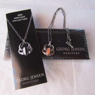 ジョージジェンセン(Georg Jensen)の特別提供品！新品ジョージ・ジェンセン　2006イヤーペンダント・オレンジストーン(ネックレス)