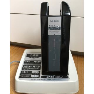 ヤマハ(ヤマハ)のYAMAHA PAS リチウムイオンバッテリー　充電器付き(パーツ)