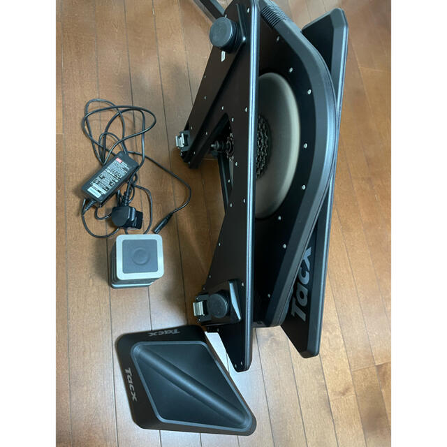 tacx neo2 スマートトレーナー