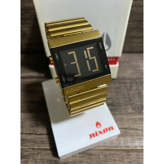 ニクソン(NIXON)の美品 NIXON ニクソン THE METAL TRON ゴールド メンズ腕時計(腕時計(デジタル))