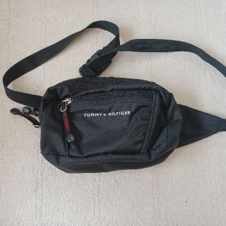 トミーヒルフィガー(TOMMY HILFIGER)のTOMMY HILFIGER ボディバッグ(ボディーバッグ)