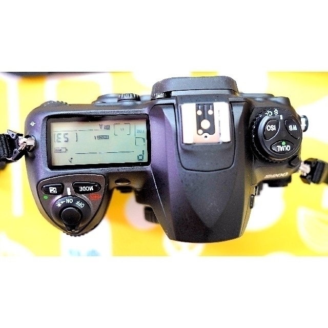 スマホ/家電/カメラ【美品・ショット数極少105枚】Nikon D200本体 ＋アクセサリーセット