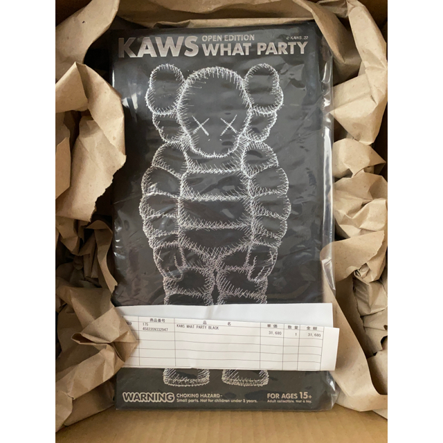 正規品【未開封】KAWS カウズ WHAT PARTY BLACK ブラック エンタメ/ホビーのおもちゃ/ぬいぐるみ(キャラクターグッズ)の商品写真